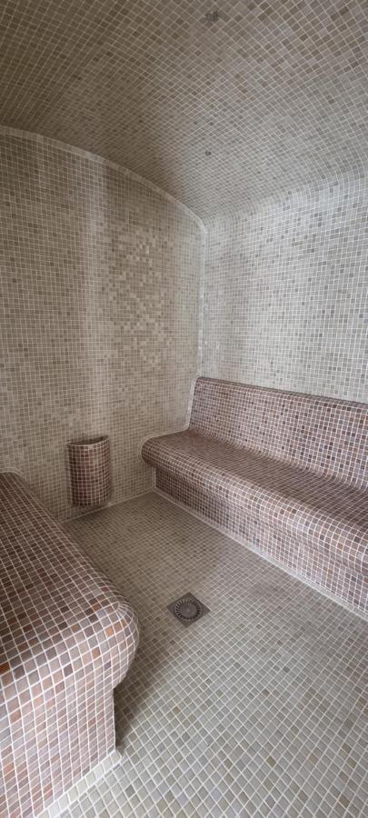 Relax Wellness Manzard Hajdúszoboszló Apartamento Exterior foto